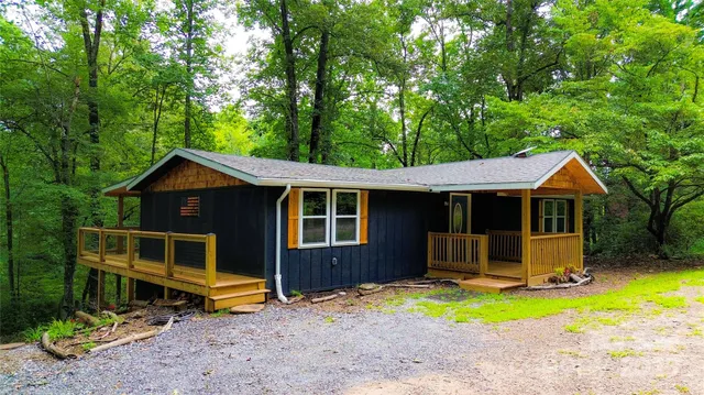 $299,000 | 314 McDonald Road, Franklin, NC 28734