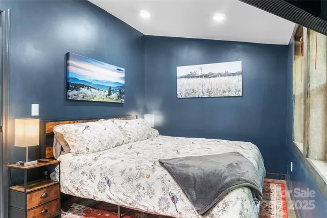 $299,000 | 314 McDonald Road, Franklin, NC 28734