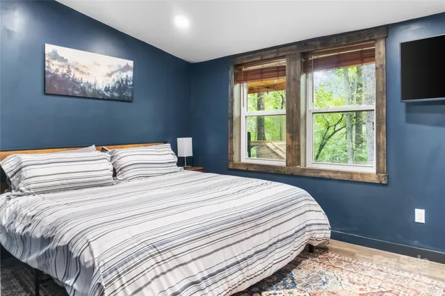 $299,000 | 314 McDonald Road, Franklin, NC 28734