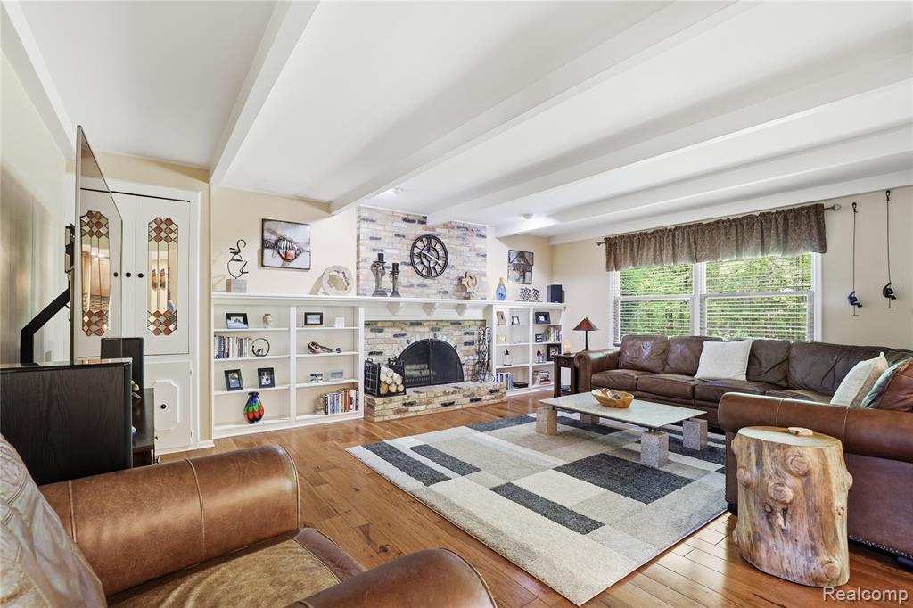 6211 Kings Scepter Road Grand Blanc, MI 48439 - Photo 6 of 82