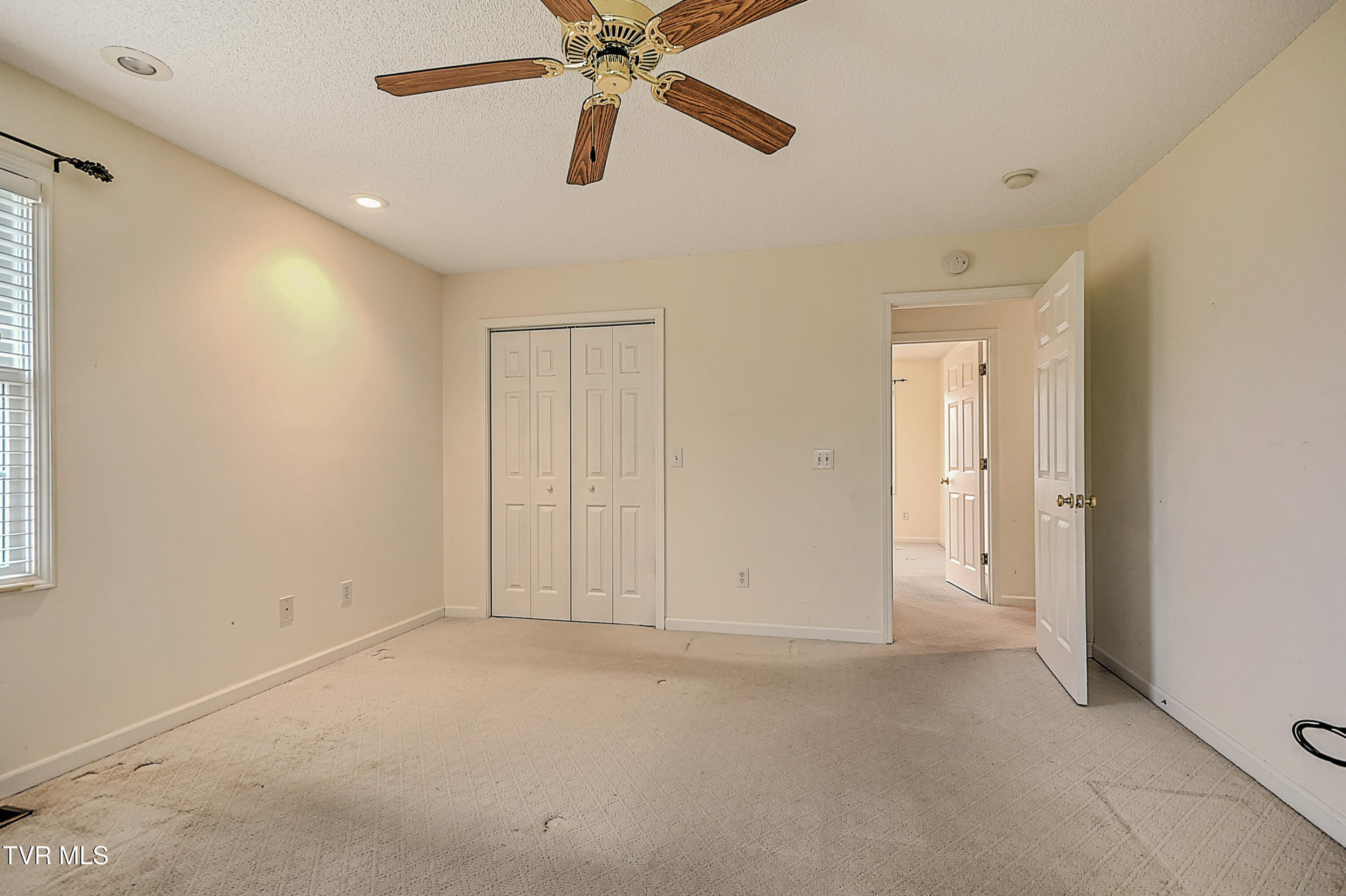 3103 Vicksburg Road Johnson City, TN 37604 - Photo 18 of 25 Primary Bedroom (different angle)