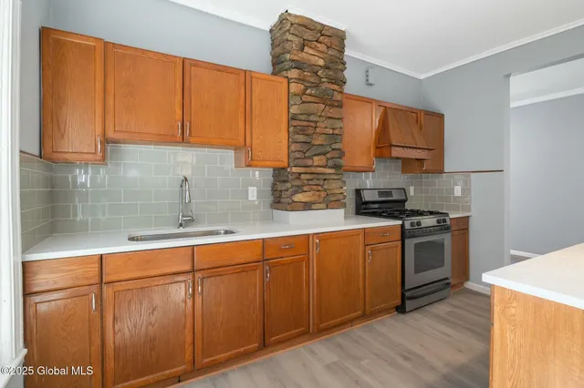 $184,900 | 55 Spring Avenue, Troy, NY 12180