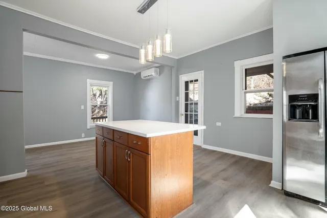 $184,900 | 55 Spring Avenue, Troy, NY 12180