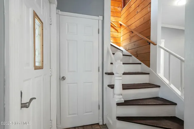 $184,900 | 55 Spring Avenue, Troy, NY 12180