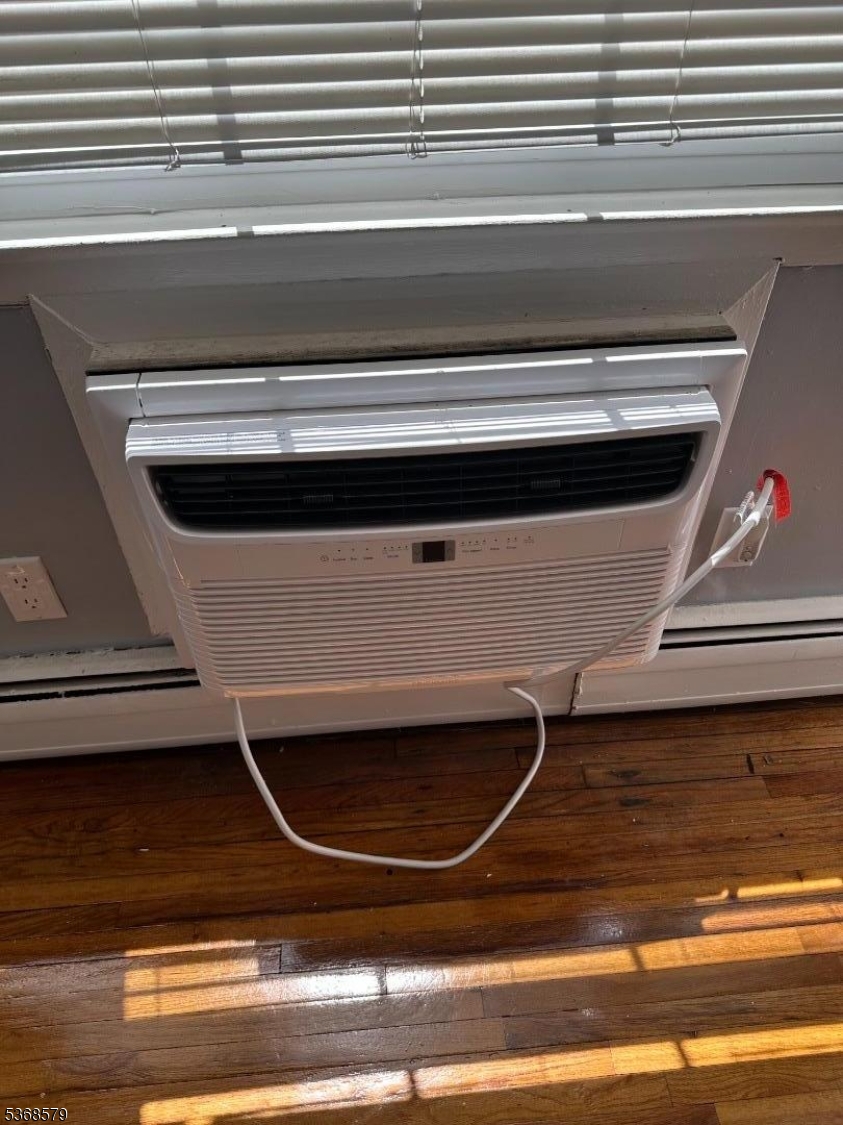 12A Gramercy Gardens Place, Unit 12 Middlesex, NJ 08846 - Photo 6 of 7