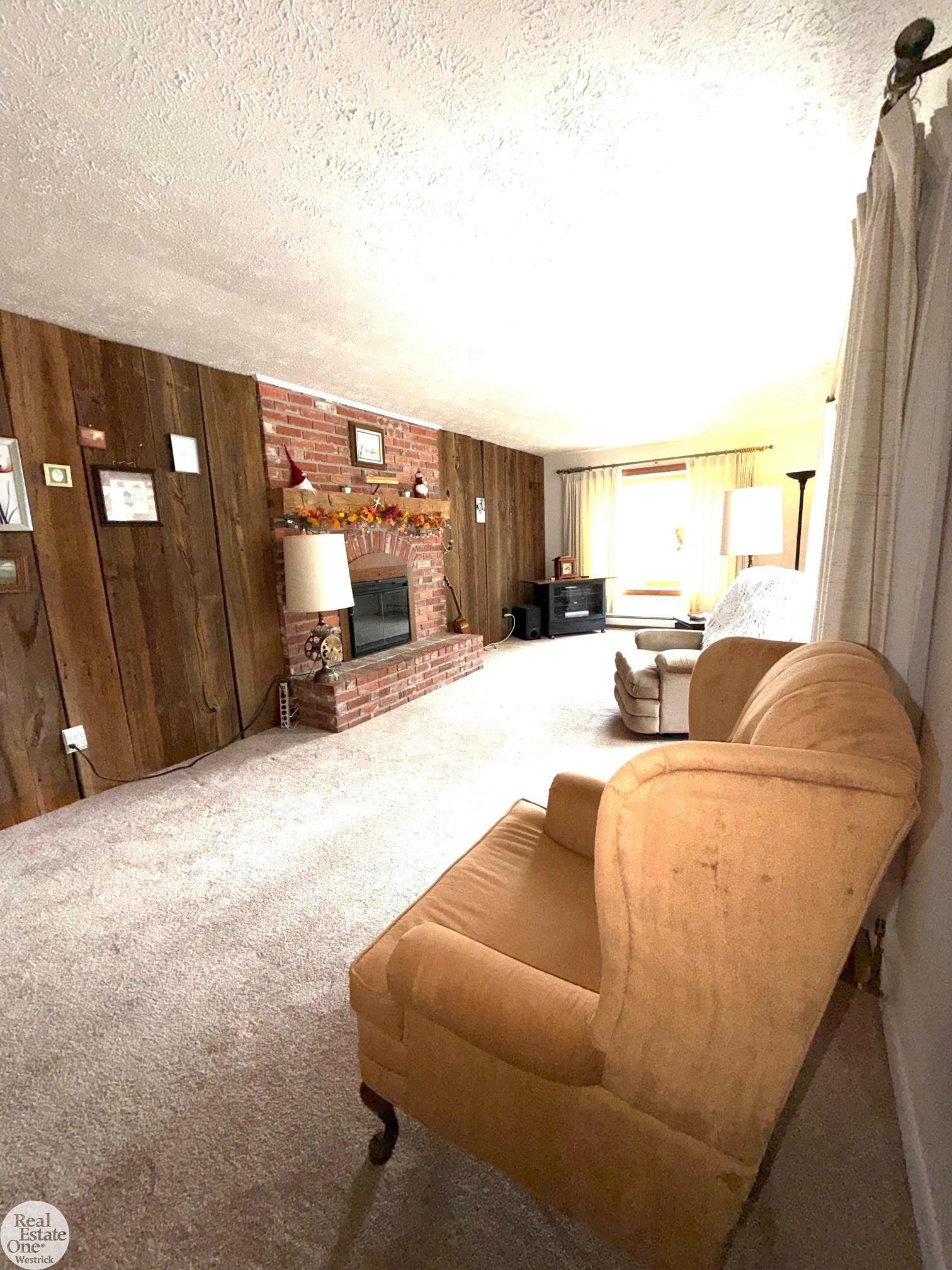 1471 South Allen Road St. Clair, MI 48079 - Photo 28 of 84 Family Room