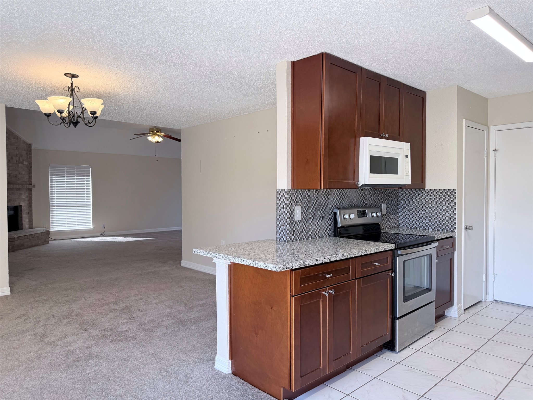 2222 Sunset Trail Sugar Land, TX 77478 - Photo 10 of 28