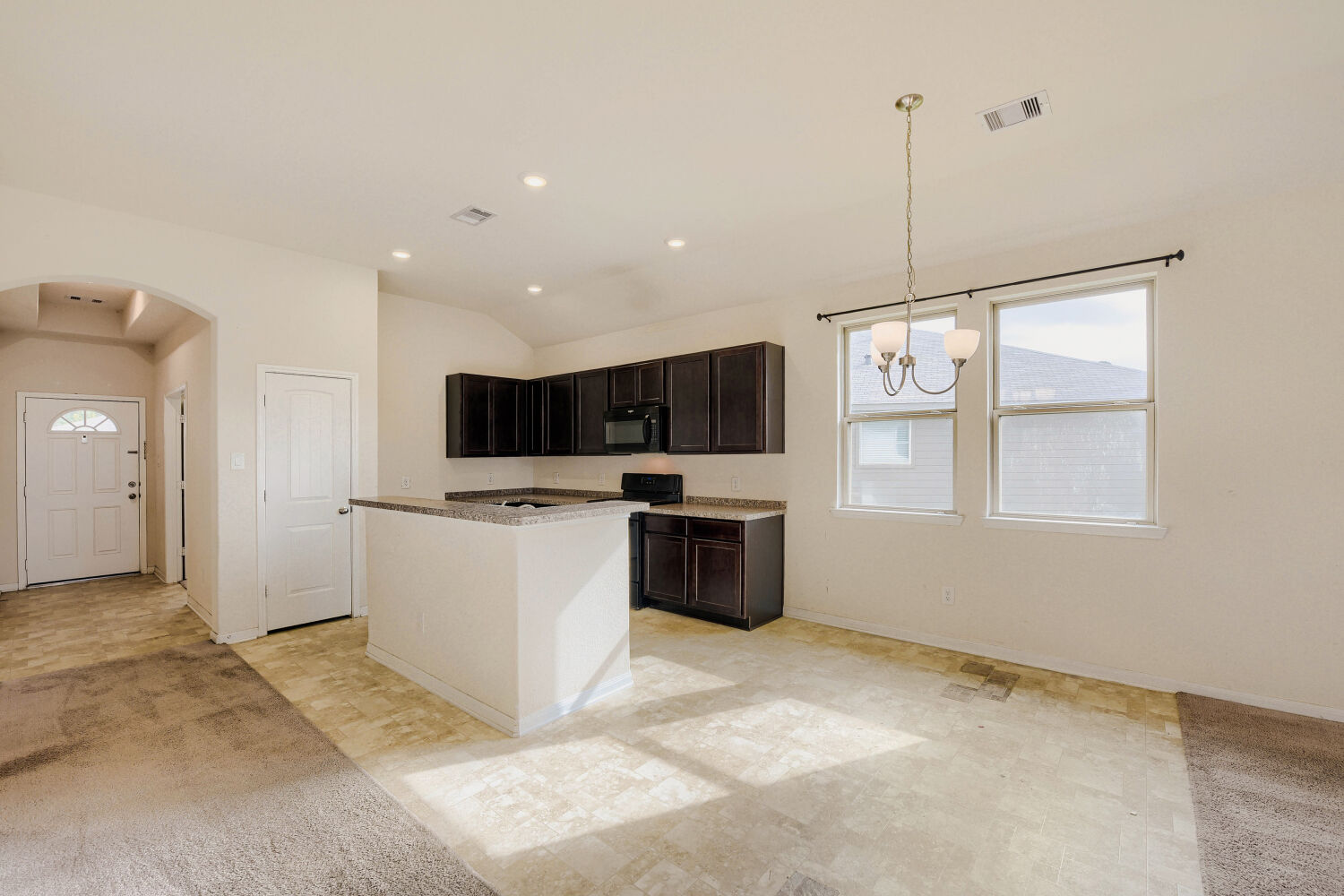 13990 Katlin Road Conroe, TX 77306 - Photo 12 of 28