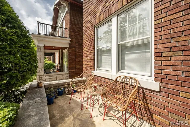 $399,000 | 1109 Claytonia Terrace, Richmond Heights, MO 63117