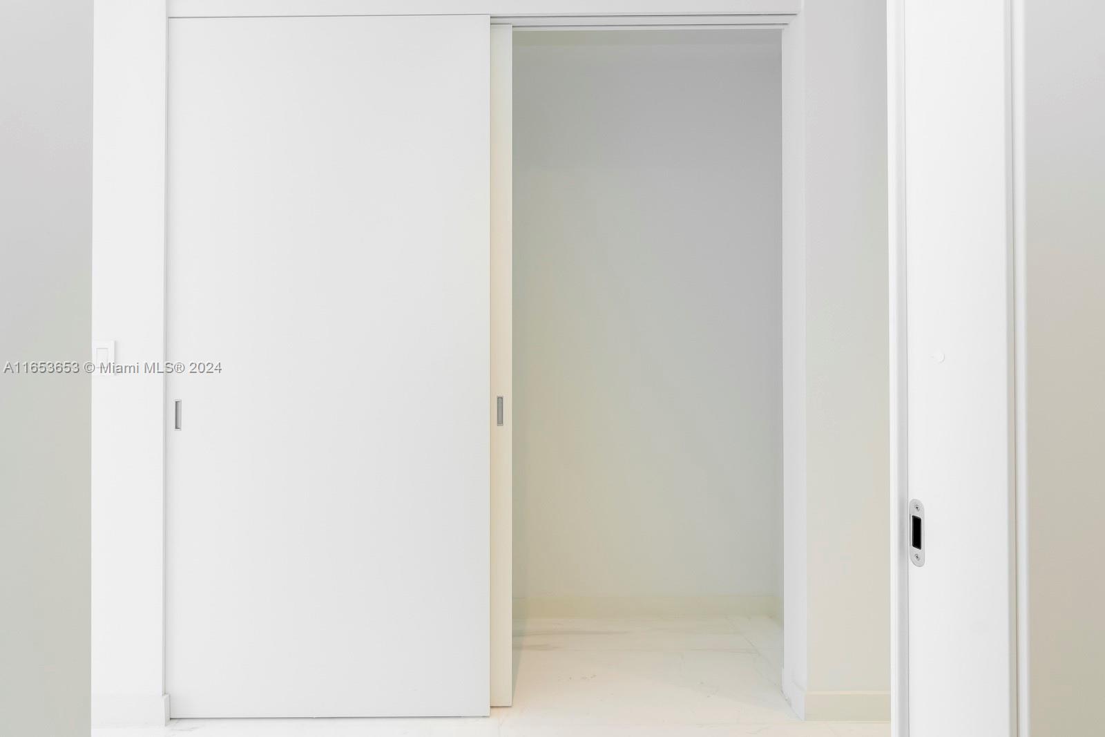 300 Biscayne Blvd Way, Unit 902 Miami, FL 33131 - Photo 22 of 31