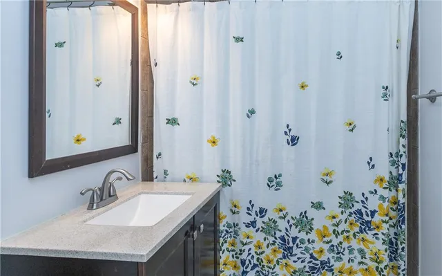 $175,000 | 1717 North High Street, Independence, MO 64050