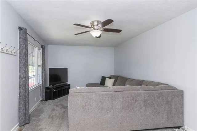 $175,000 | 1717 North High Street, Independence, MO 64050