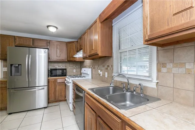 $175,000 | 1717 North High Street, Independence, MO 64050