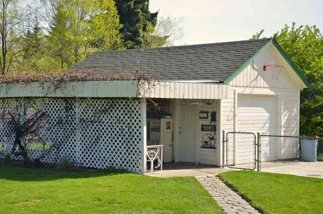 118 West Graves Road Spokane, WA 99218 - Photo 4 of 10