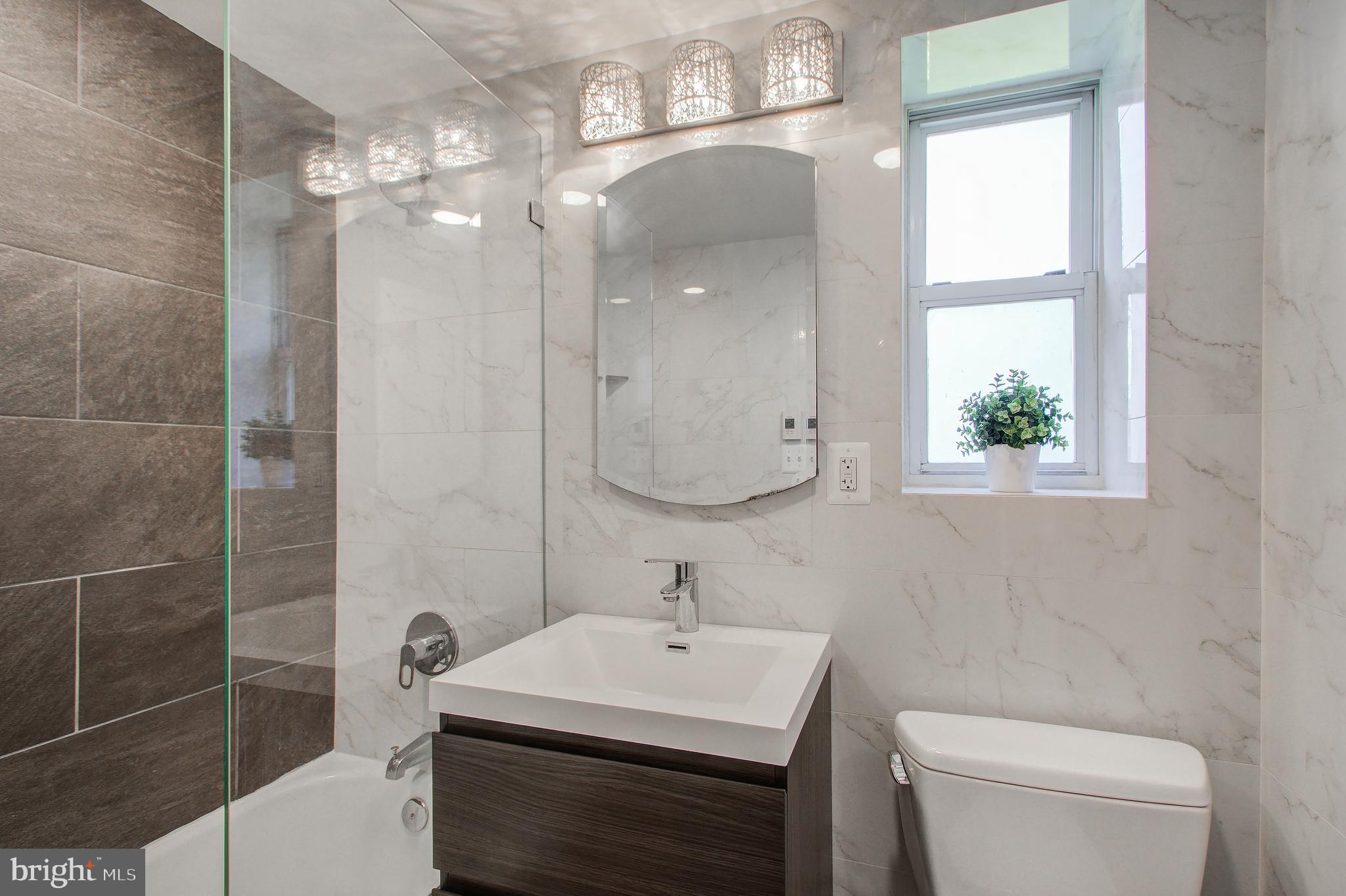 3235 Gunston Road, Unit 3235 Alexandria, VA 22302 - Photo 18 of 33 Gallery Image 18