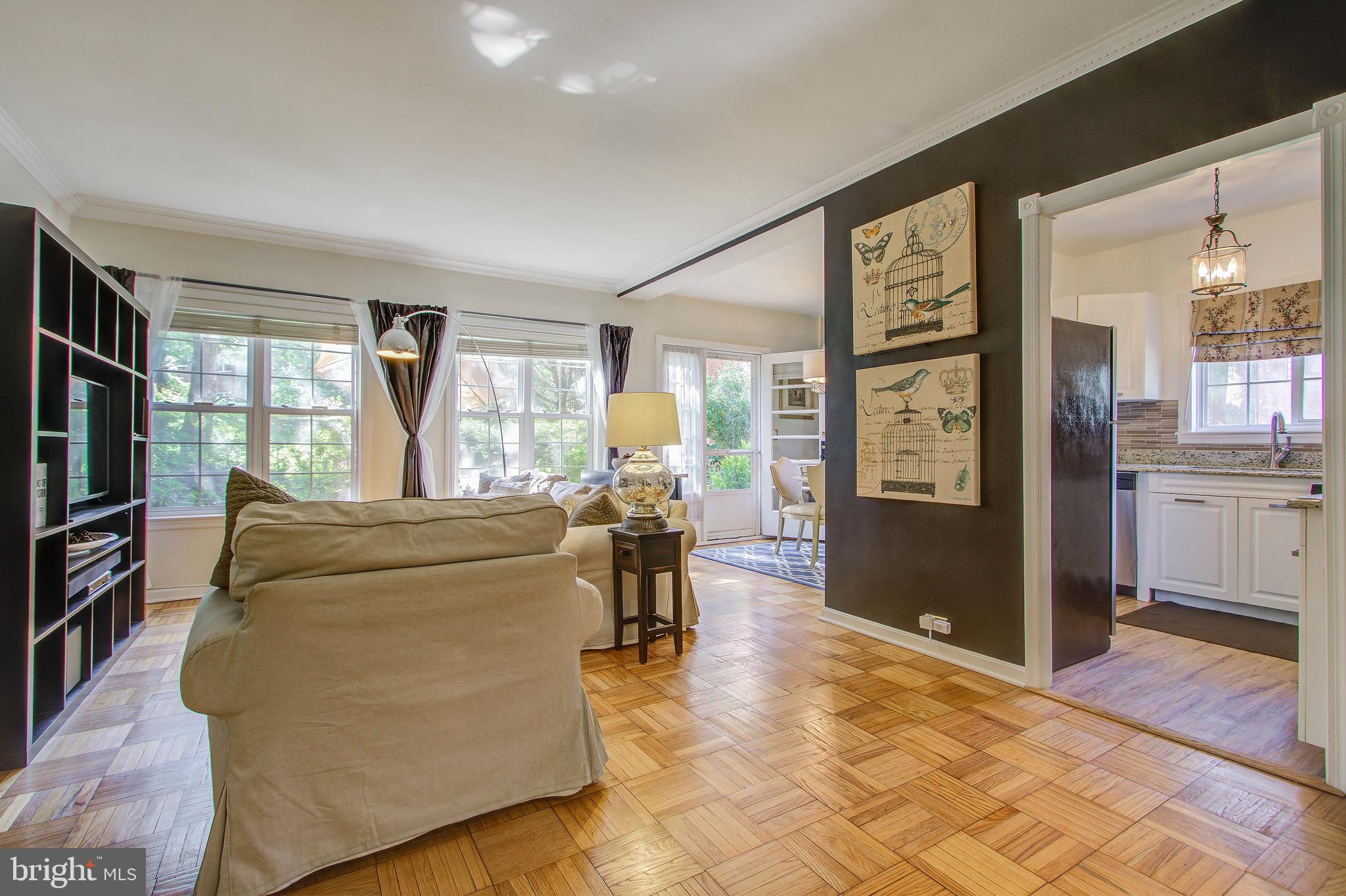 3235 Gunston Road, Unit 3235 Alexandria, VA 22302 - Photo 5 of 33 Gallery Image 5