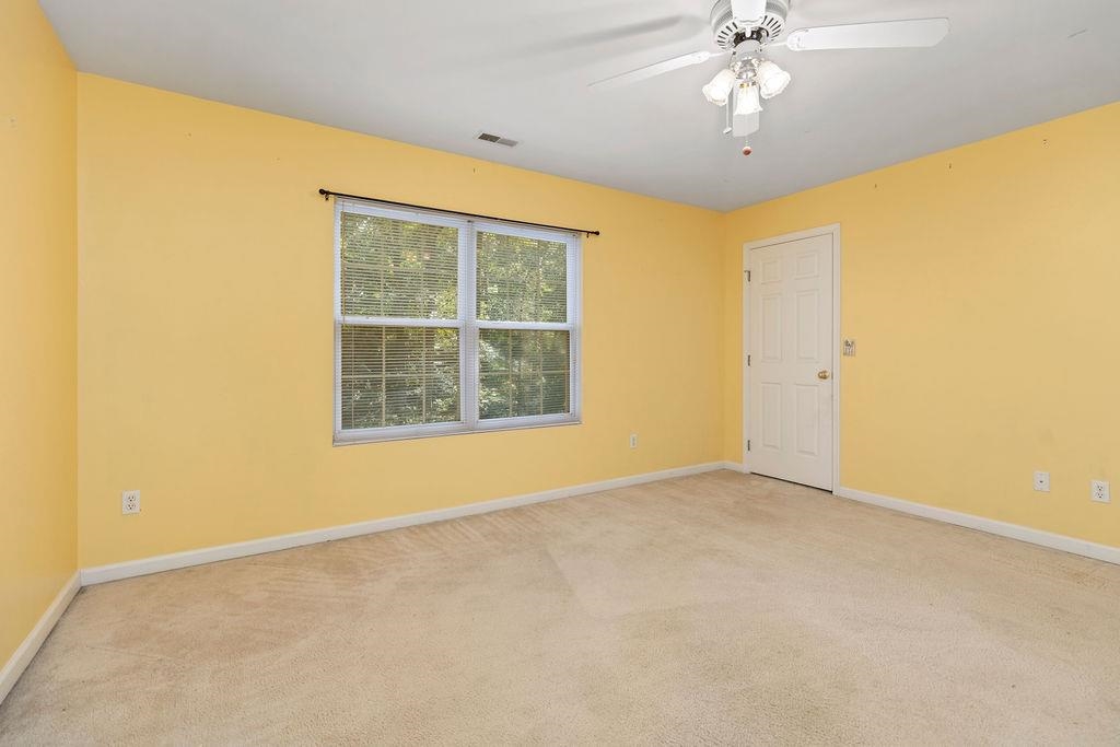 661 Jefferson Drive Palmyra, VA 22963 - Photo 37 of 41 an empty room with a window