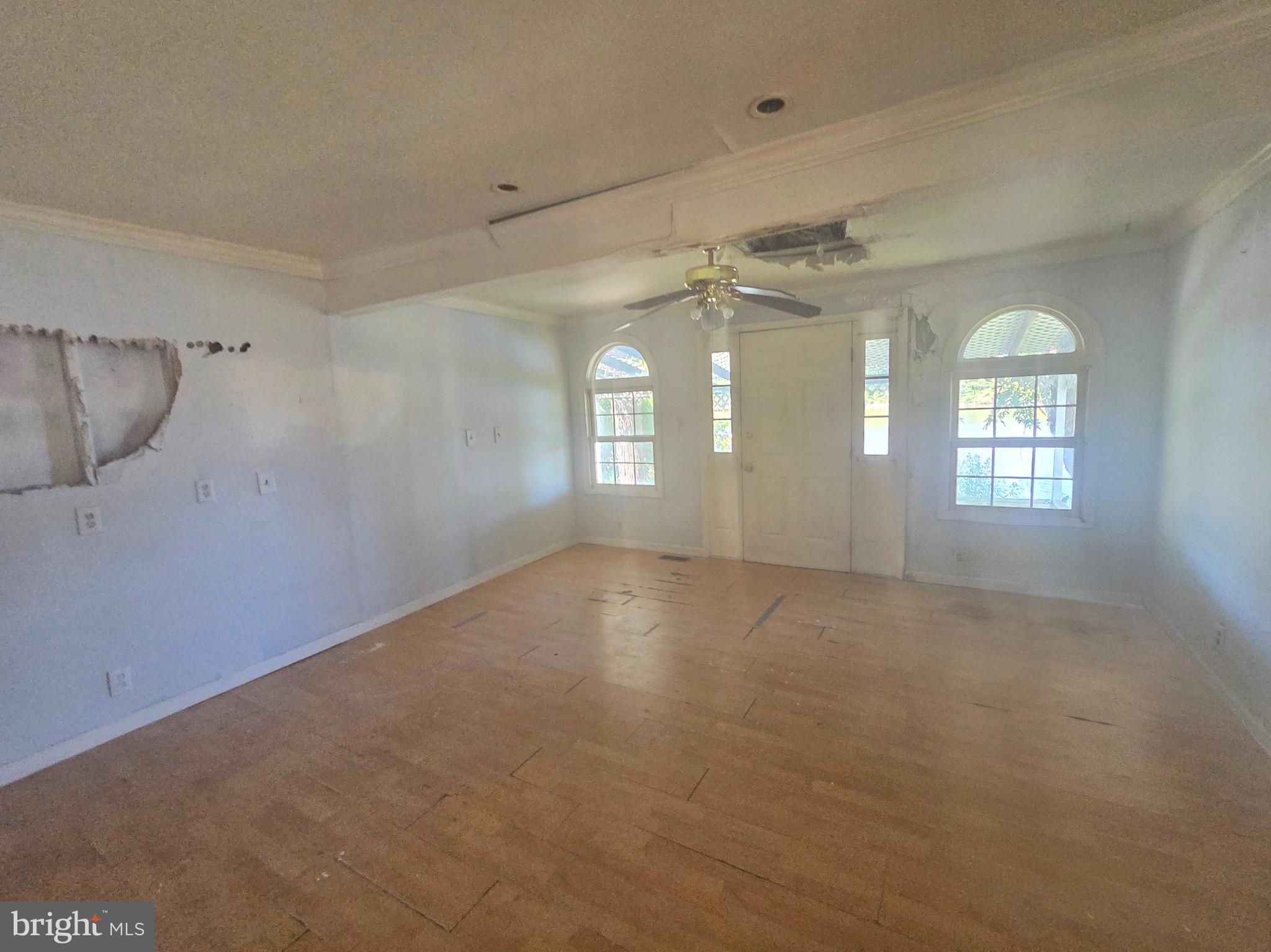 15 Beach Road Glen Burnie, MD 21060 - Photo 13 of 22 LR 2