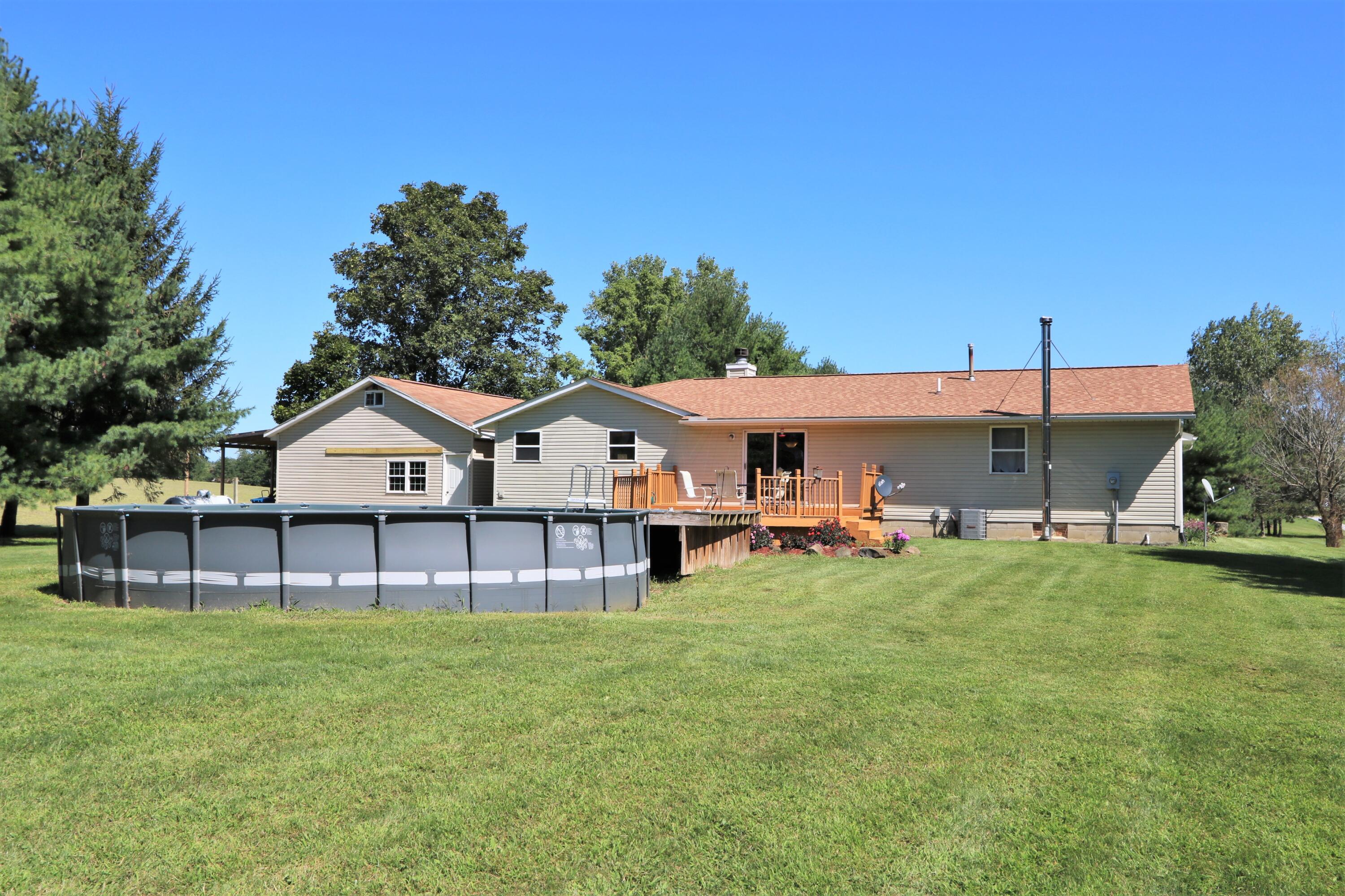 4909 Webster Road Centerburg, OH 43011 - Photo 15 of 36 IMG_98951