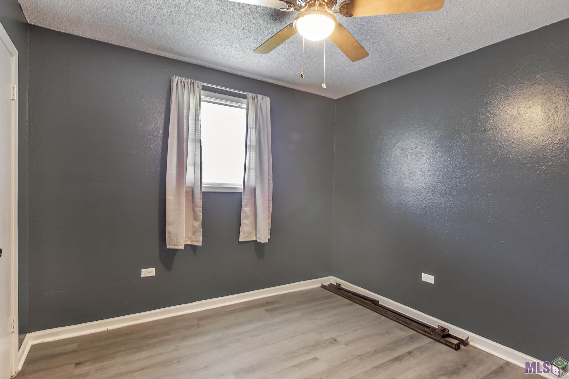 302 Troy Street Houma, LA 70363 - Photo 9 of 11 Bedroom #3