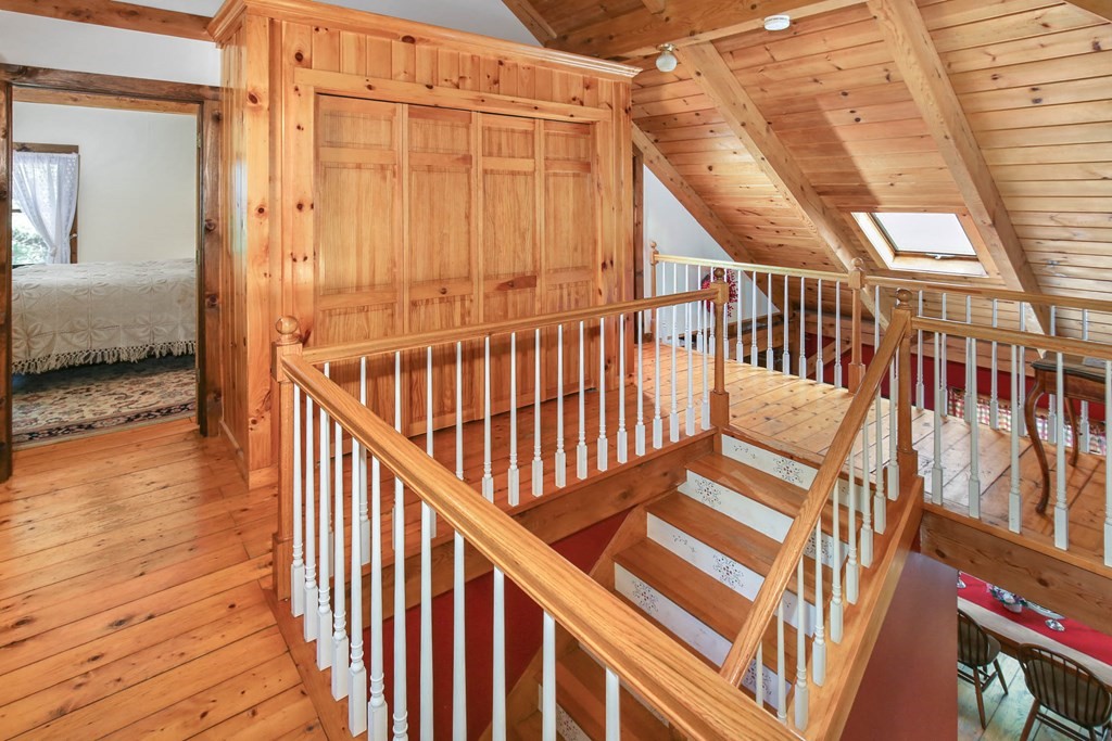 95 Crawford Road Rutland, MA 01543 - Photo 20 of 37