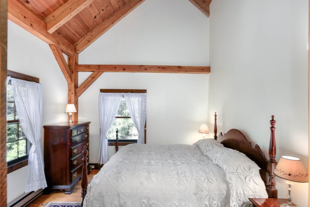 95 Crawford Road Rutland, MA 01543 - Photo 24 of 37