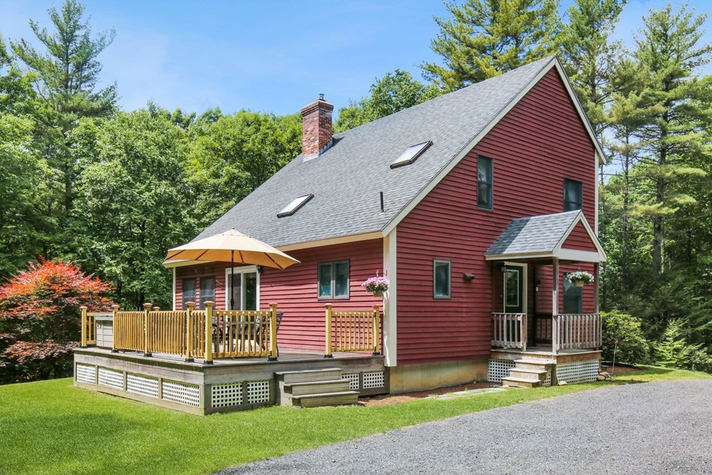 95 Crawford Road Rutland, MA 01543 - Photo 3 of 37