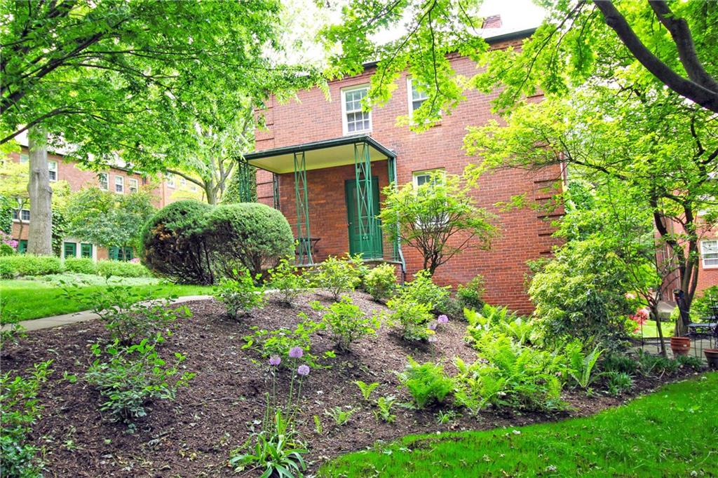 406 Olympia Road Pittsburgh, PA 15211 - Photo 2 of 13