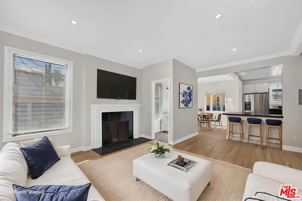 $4,215 | 215 South Gale Drive, Beverly Hills, CA 90211