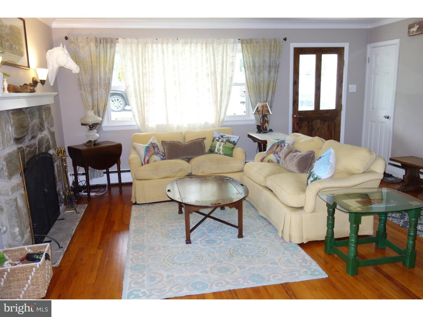 14 Rokeby Road East Fallowfield, PA 19320 - Photo 3 of 21