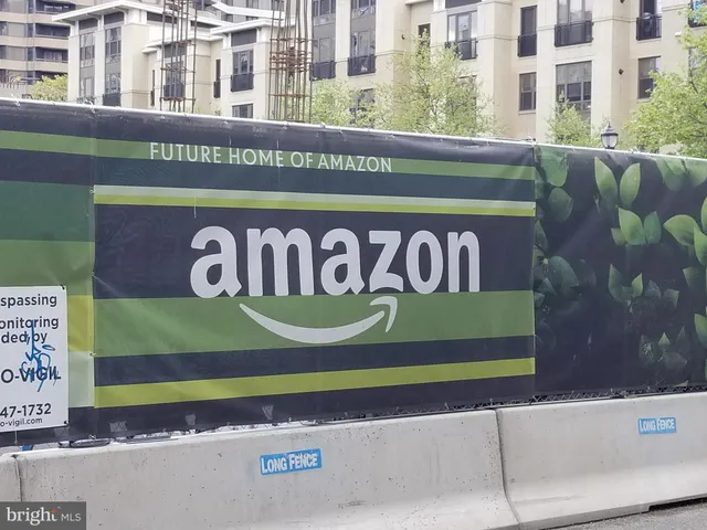 a sign that is on the side of a building