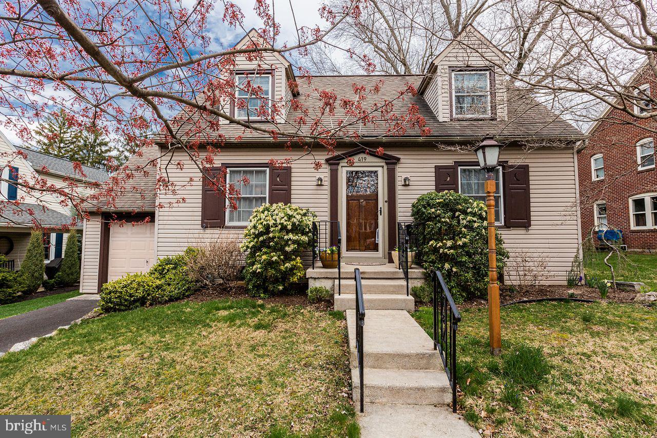 419 South Cedar Street Lititz, PA 17543 - Photo 2 of 58 Gallery Image 2