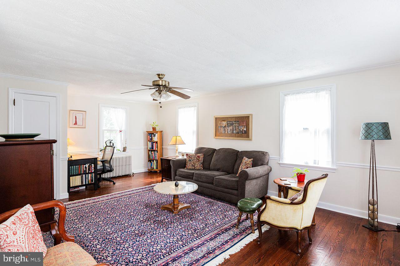 419 South Cedar Street Lititz, PA 17543 - Photo 8 of 58 Gallery Image 8