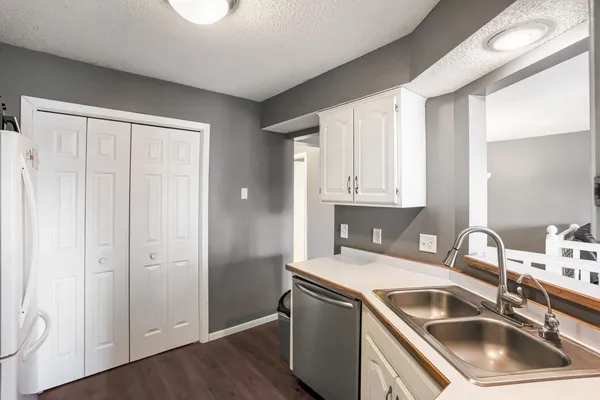 $254,000 | 6 110th Lane Northwest, Coon Rapids, MN 55448