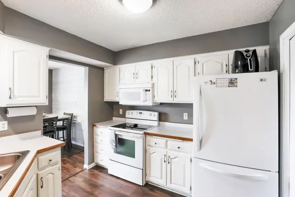 $254,000 | 6 110th Lane Northwest, Coon Rapids, MN 55448