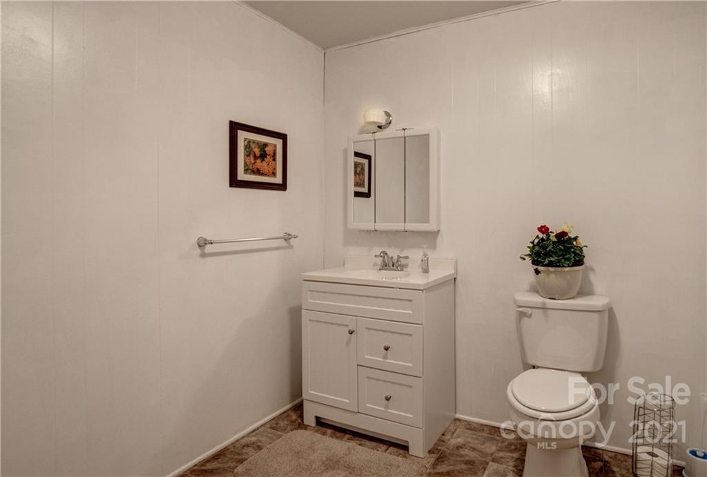 5 Highlander Road Asheville, NC 28804 - Photo 24 of 35 Gallery Image 24