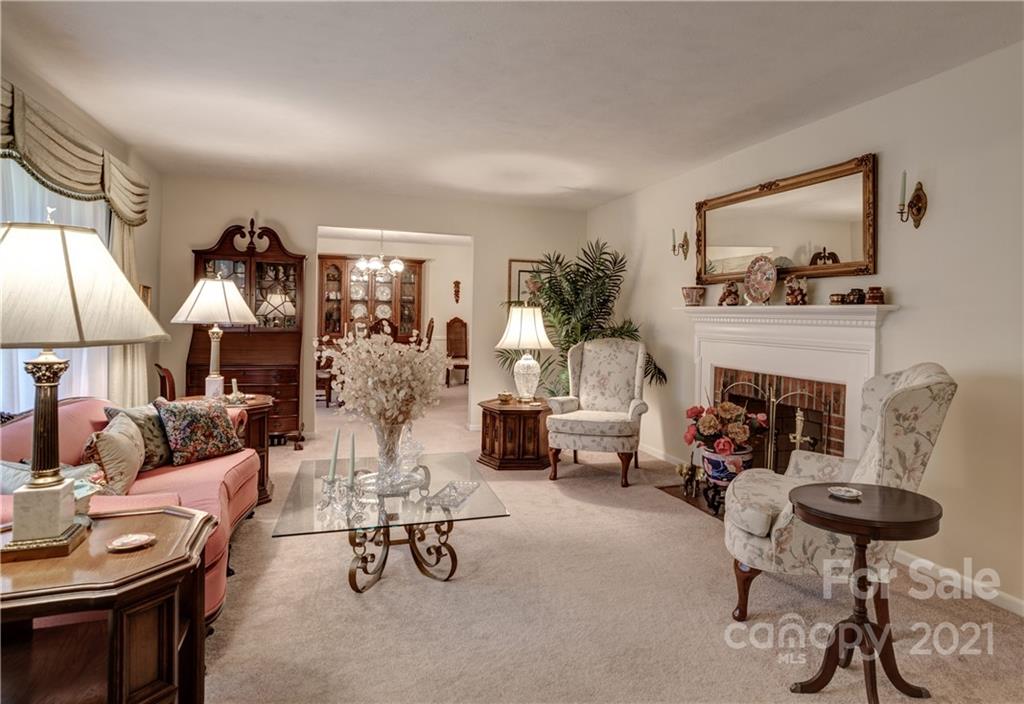 5 Highlander Road Asheville, NC 28804 - Photo 5 of 35 Gallery Image 5