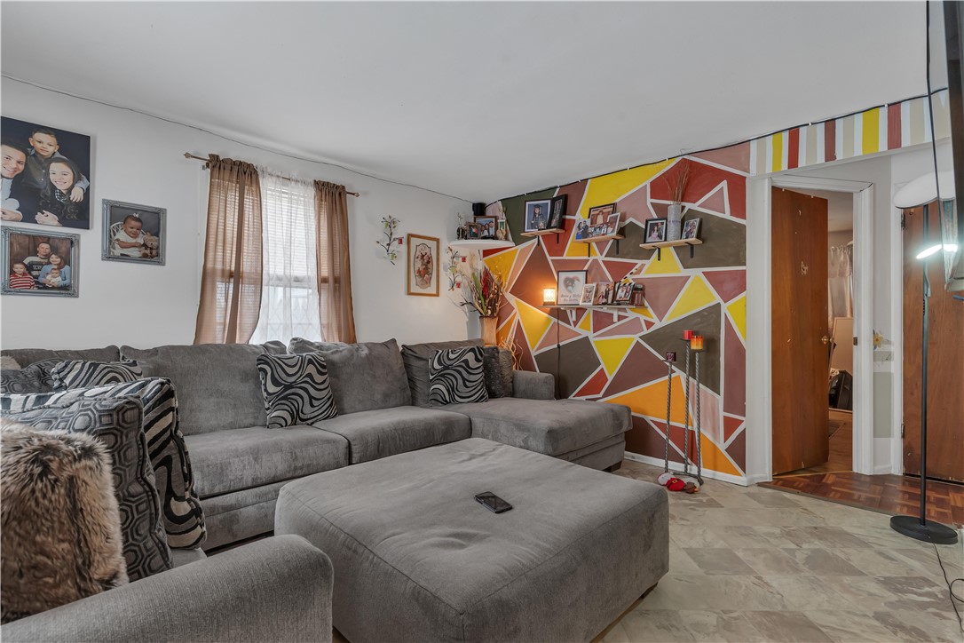 153 Central Avenue Pawtucket, RI 02860 - Photo 5 of 38