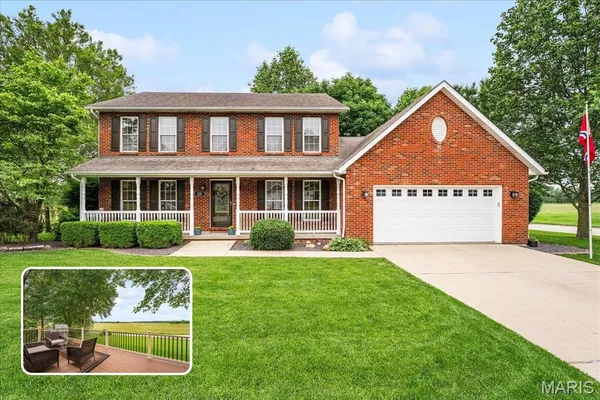 $417,500 | 320 Summers Trace, Belleville, IL 62220