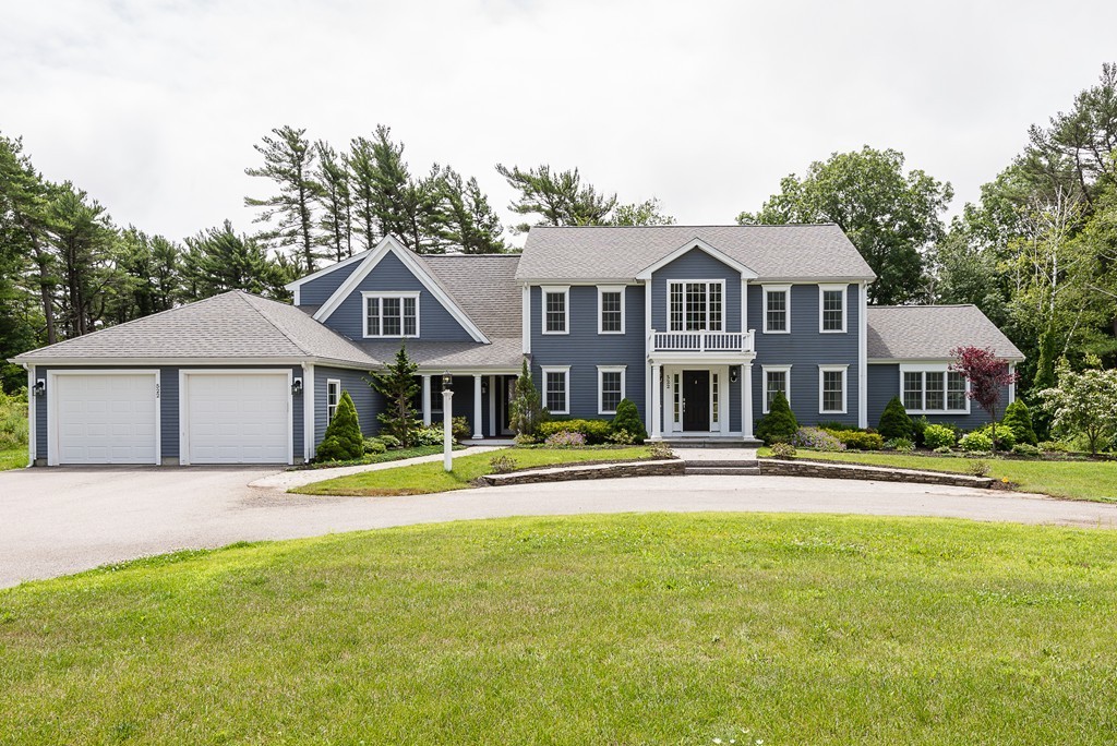 522 Holly Road Marshfield, MA 02050 - Photo 3 of 30 Gallery Image 3