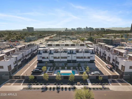 $795,000 | 377 East Windsor Avenue, Unit 7, Phoenix, AZ 85004