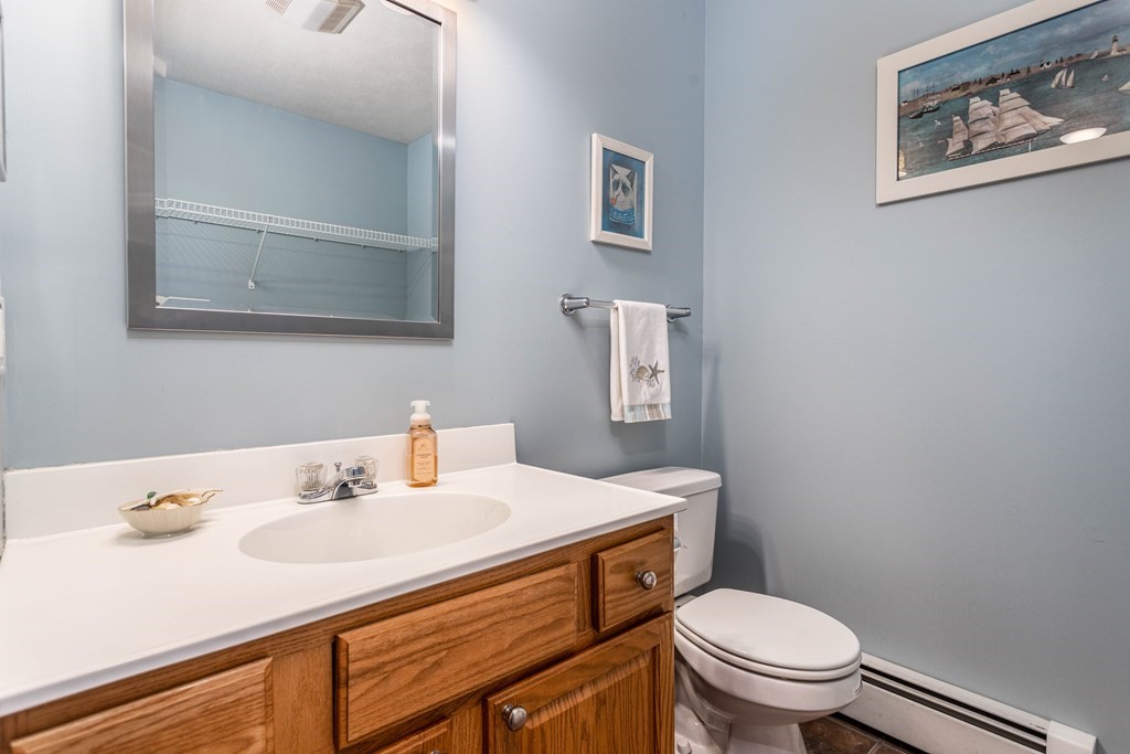 74 Airport Road Gardner, MA 01440 - Photo 12 of 34 Gallery Image 12