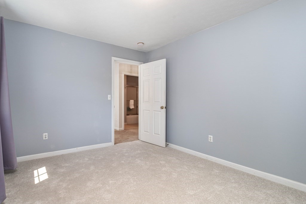 74 Airport Road Gardner, MA 01440 - Photo 16 of 34 Gallery Image 16