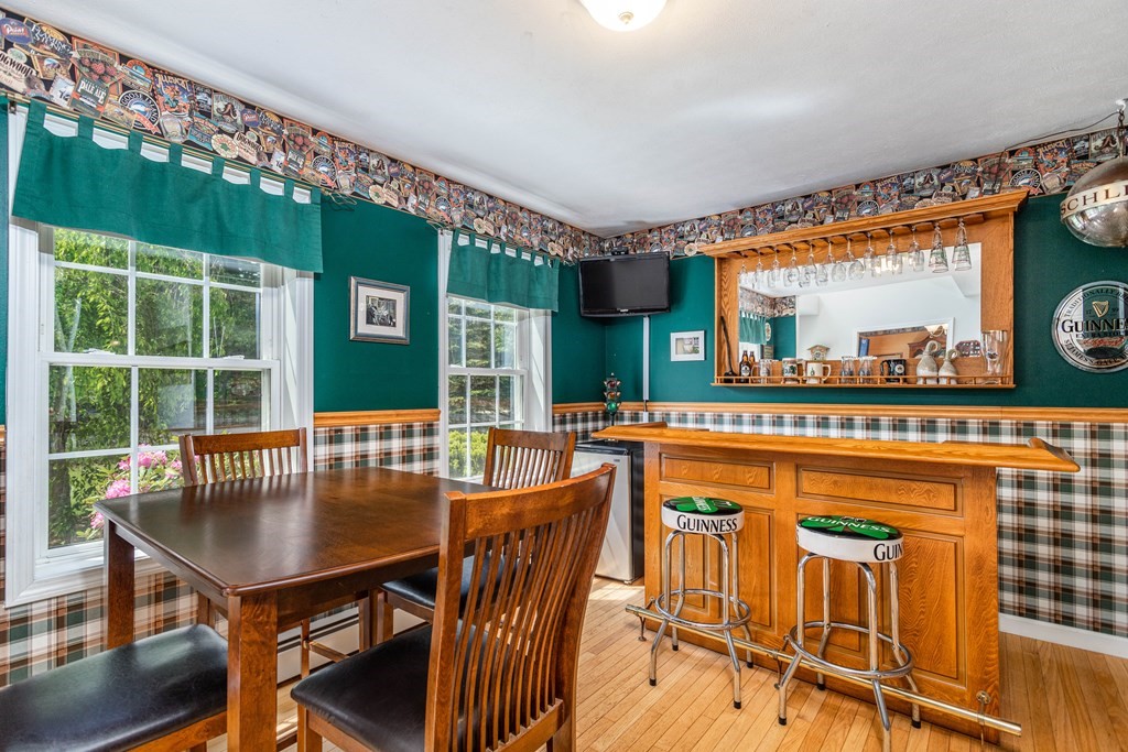 74 Airport Road Gardner, MA 01440 - Photo 5 of 34 Gallery Image 5