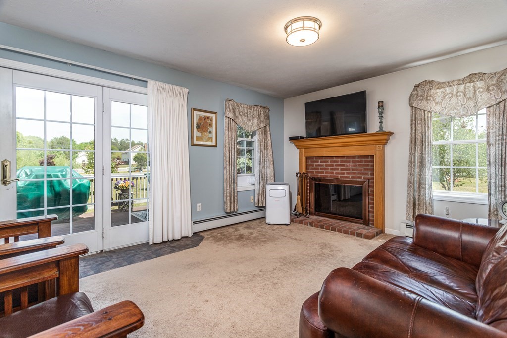 74 Airport Road Gardner, MA 01440 - Photo 7 of 34 Gallery Image 7