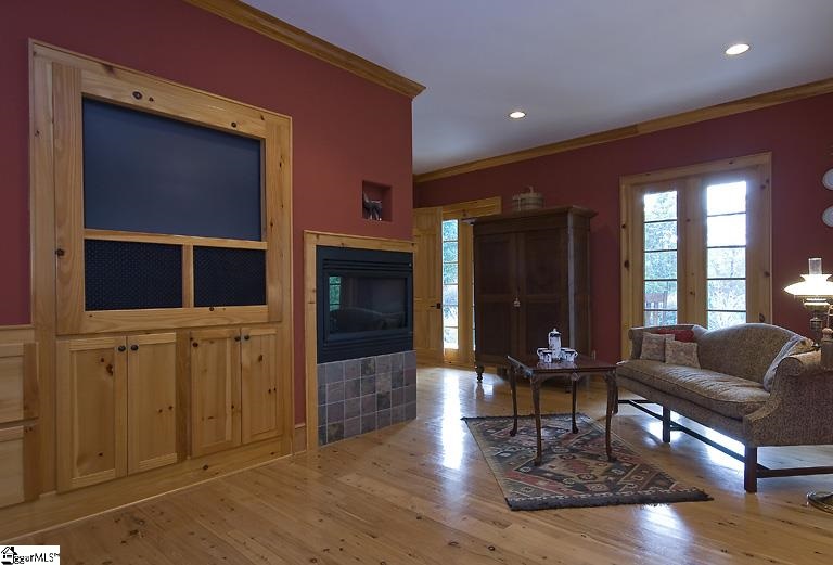 220 Spring Valley Road Tamassee, SC 29686 - Photo 8 of 31 Gallery Image 8