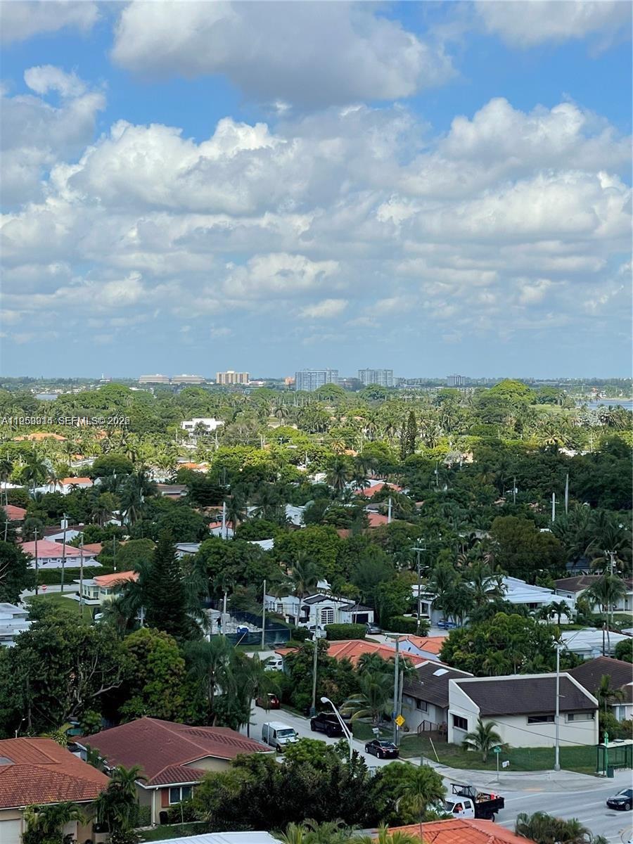 8925 Collins Avenue, Unit 11D Surfside, FL 33154 - Photo 21 of 25