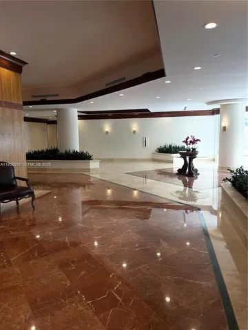 $5,000 | 8925 Collins Avenue, Unit 11D, Surfside, FL 33154