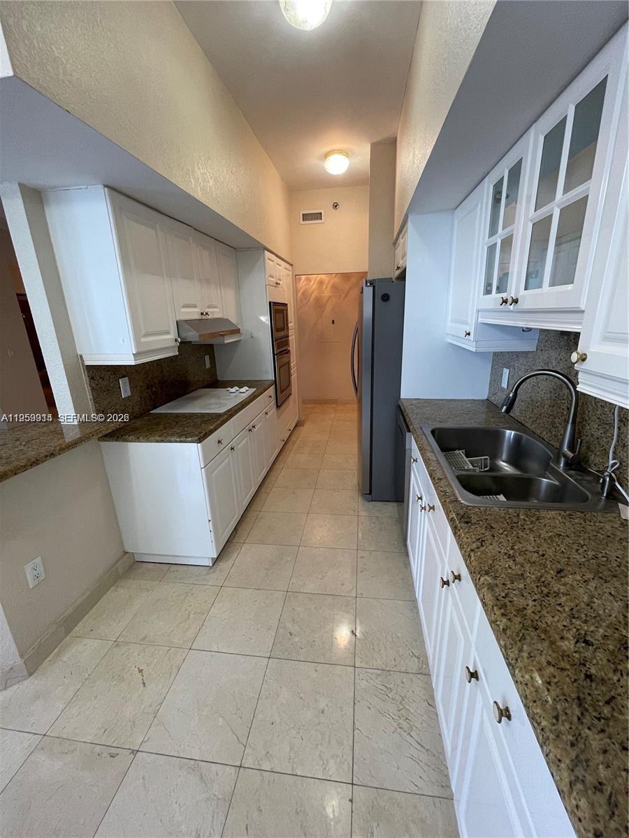 8925 Collins Avenue, Unit 11D Surfside, FL 33154 - Photo 5 of 25