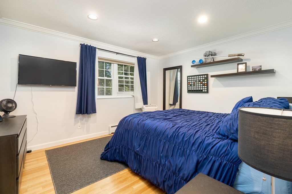 25 Arlington Road, Unit 6 Woburn, MA 01801 - Photo 8 of 14